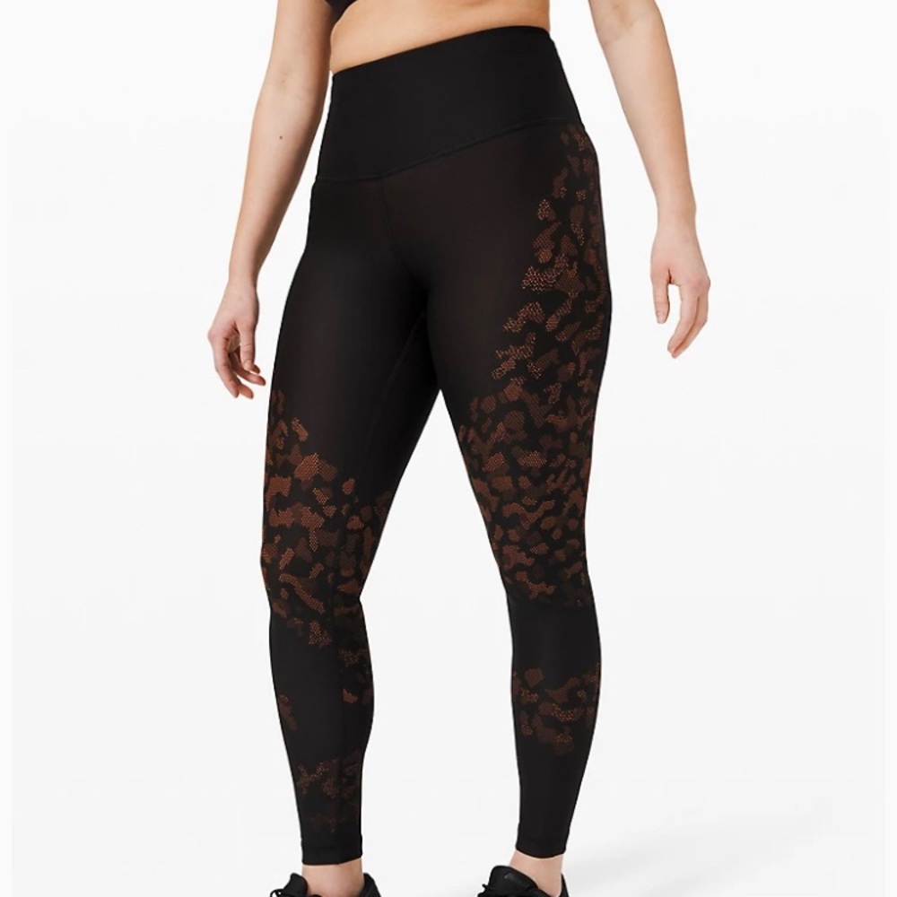 Lululemon Mapped Out High Rise Tight 28" Camo